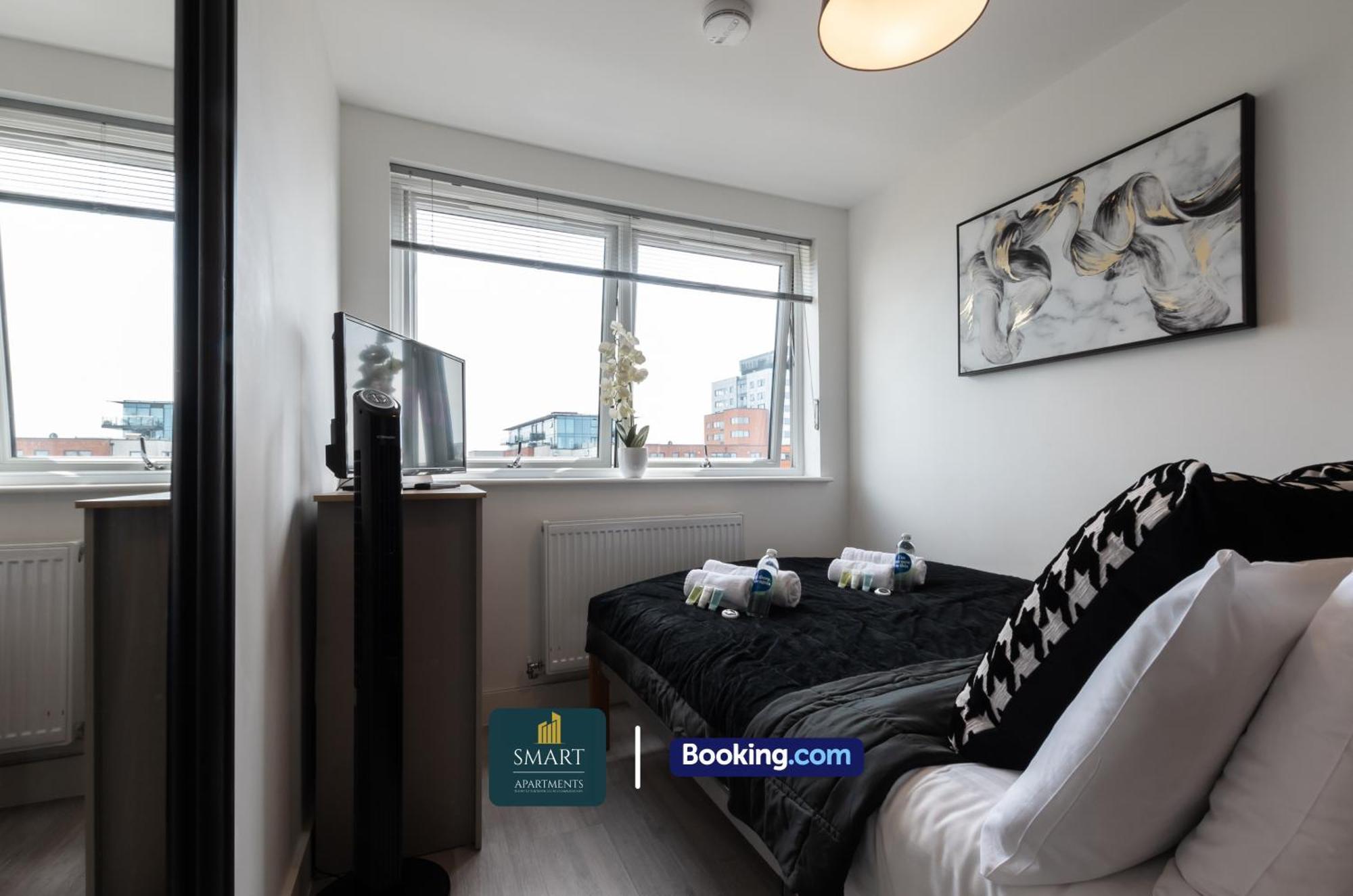 Relaxing Atlantic Mansions By Smart Apartments Short Lets & Serviced Accommodation Apartment Southampton With Free Wifi Exterior photo