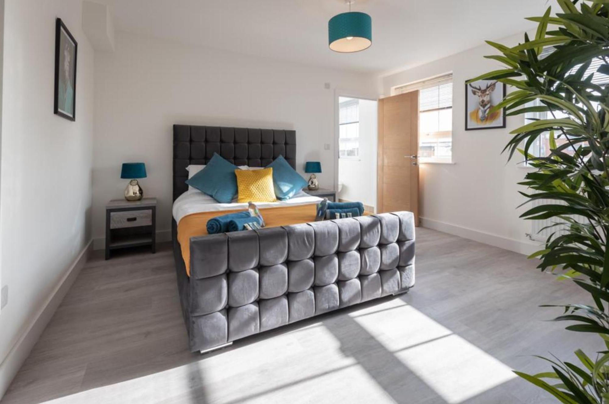 Relaxing Atlantic Mansions By Smart Apartments Short Lets & Serviced Accommodation Apartment Southampton With Free Wifi Exterior photo