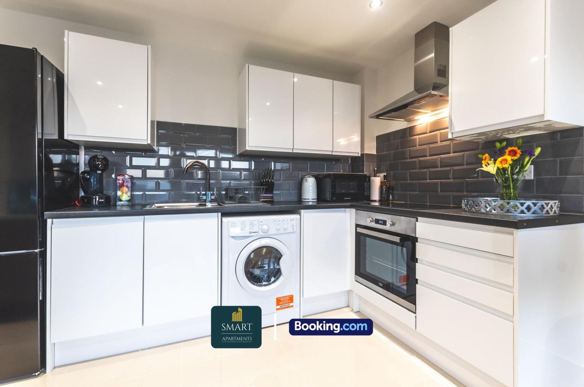 Relaxing Atlantic Mansions By Smart Apartments Short Lets & Serviced Accommodation Apartment Southampton With Free Wifi Exterior photo