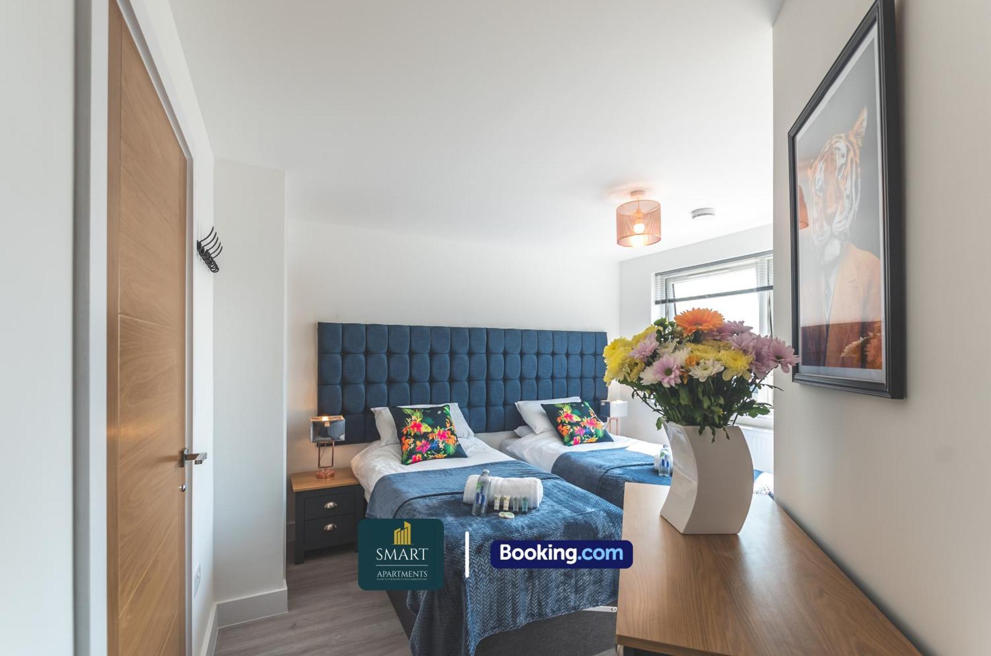 Relaxing Atlantic Mansions By Smart Apartments Short Lets & Serviced Accommodation Apartment Southampton With Free Wifi Exterior photo